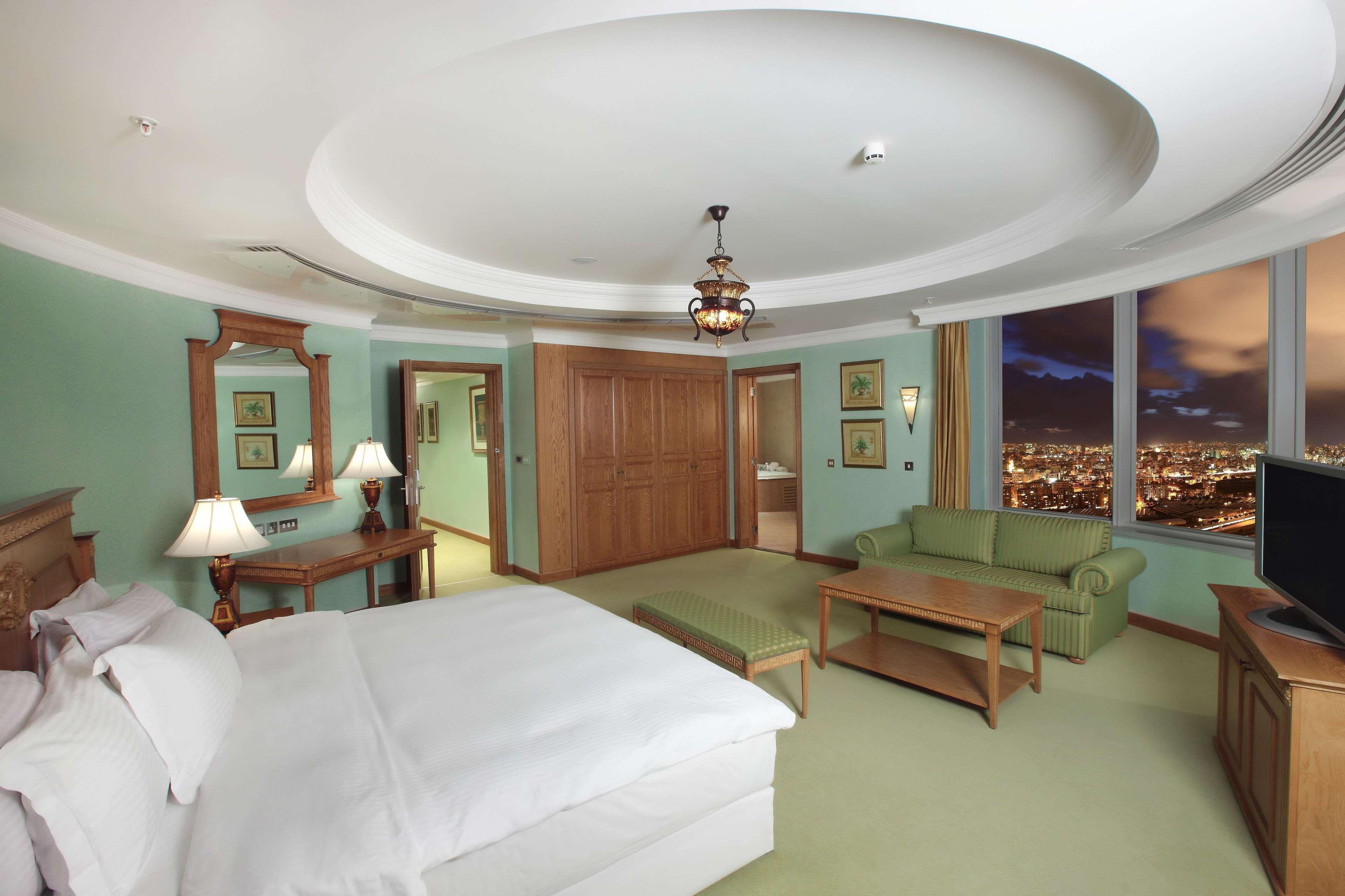 Al Habtoor Grand Beirut Ξενοδοχείο Δωμάτιο φωτογραφία