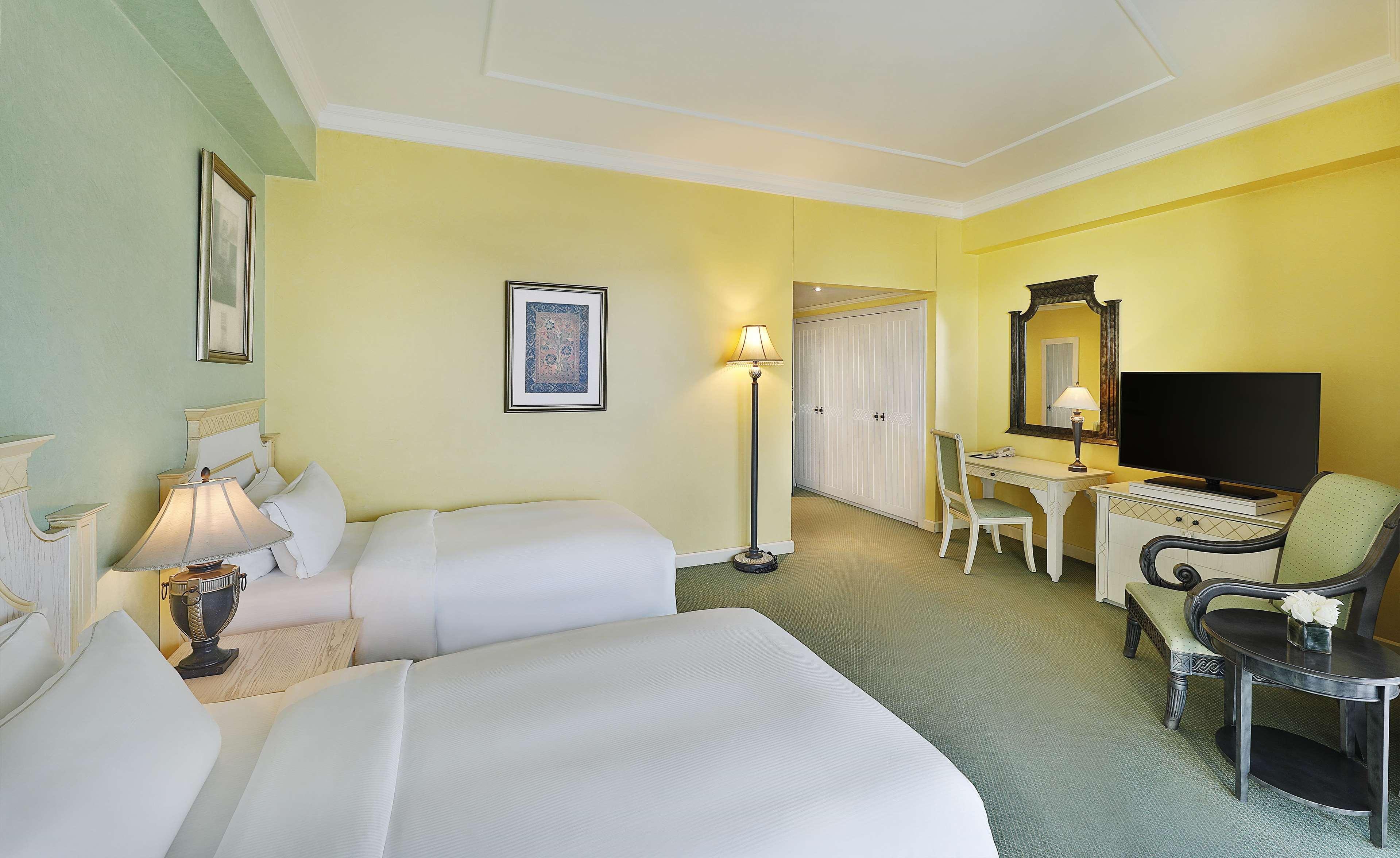 Al Habtoor Grand Beirut Ξενοδοχείο Εξωτερικό φωτογραφία