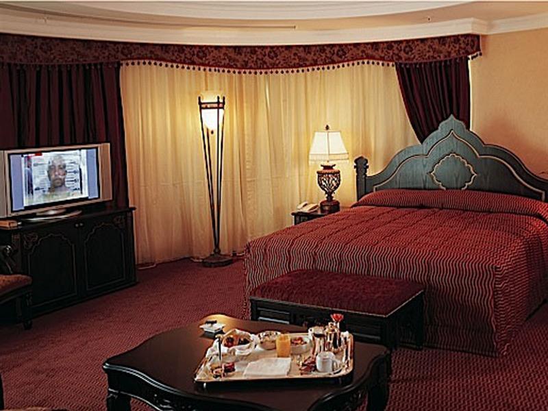 Al Habtoor Grand Beirut Ξενοδοχείο Εξωτερικό φωτογραφία